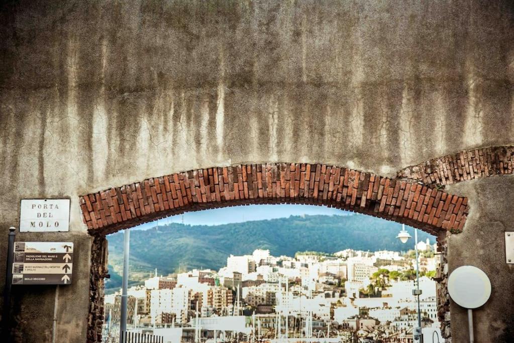 La Finestra Sul Cielo Del Porto Antico Di Genova Apartment Bagian luar foto